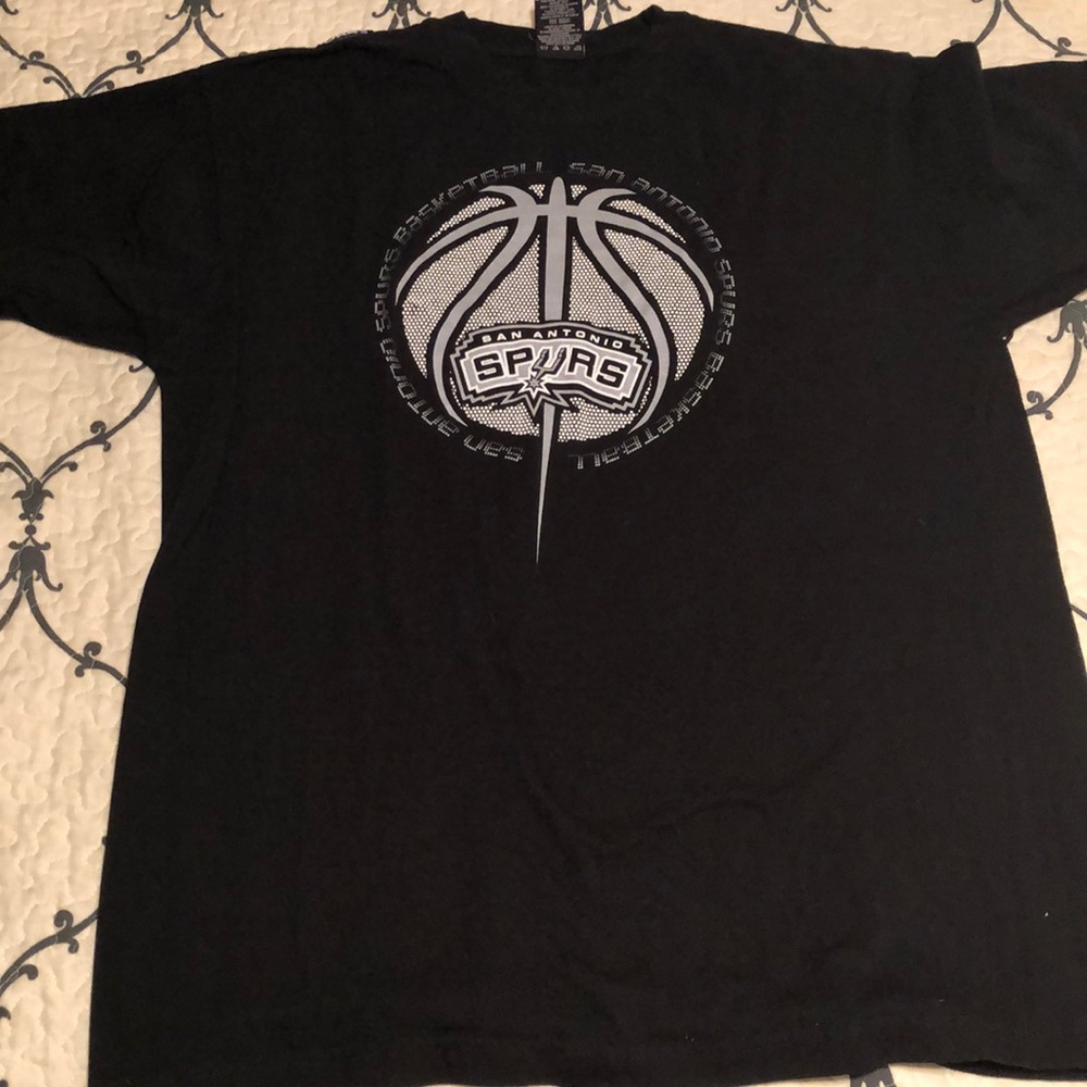 NWOT San Antonio Spurs Shirt